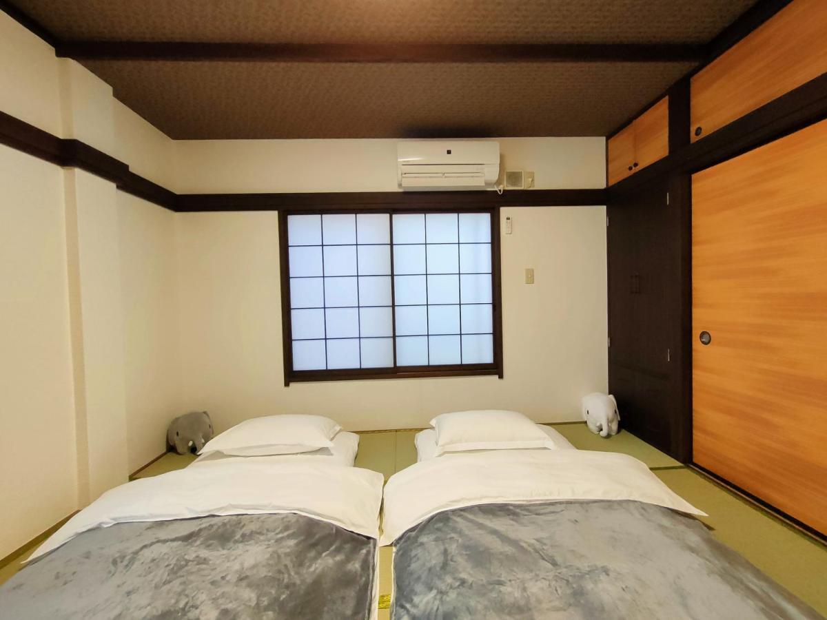 Kiki House Hotel โตเกียว ภายนอก รูปภาพ
