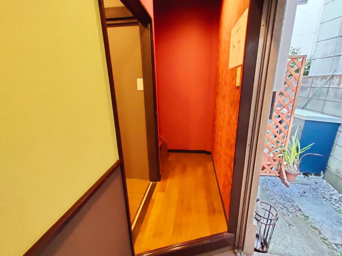 Kiki House Hotel โตเกียว ภายนอก รูปภาพ