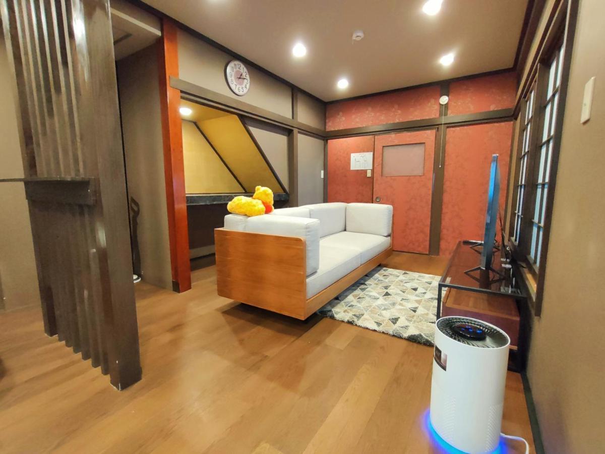 Kiki House Hotel โตเกียว ภายนอก รูปภาพ