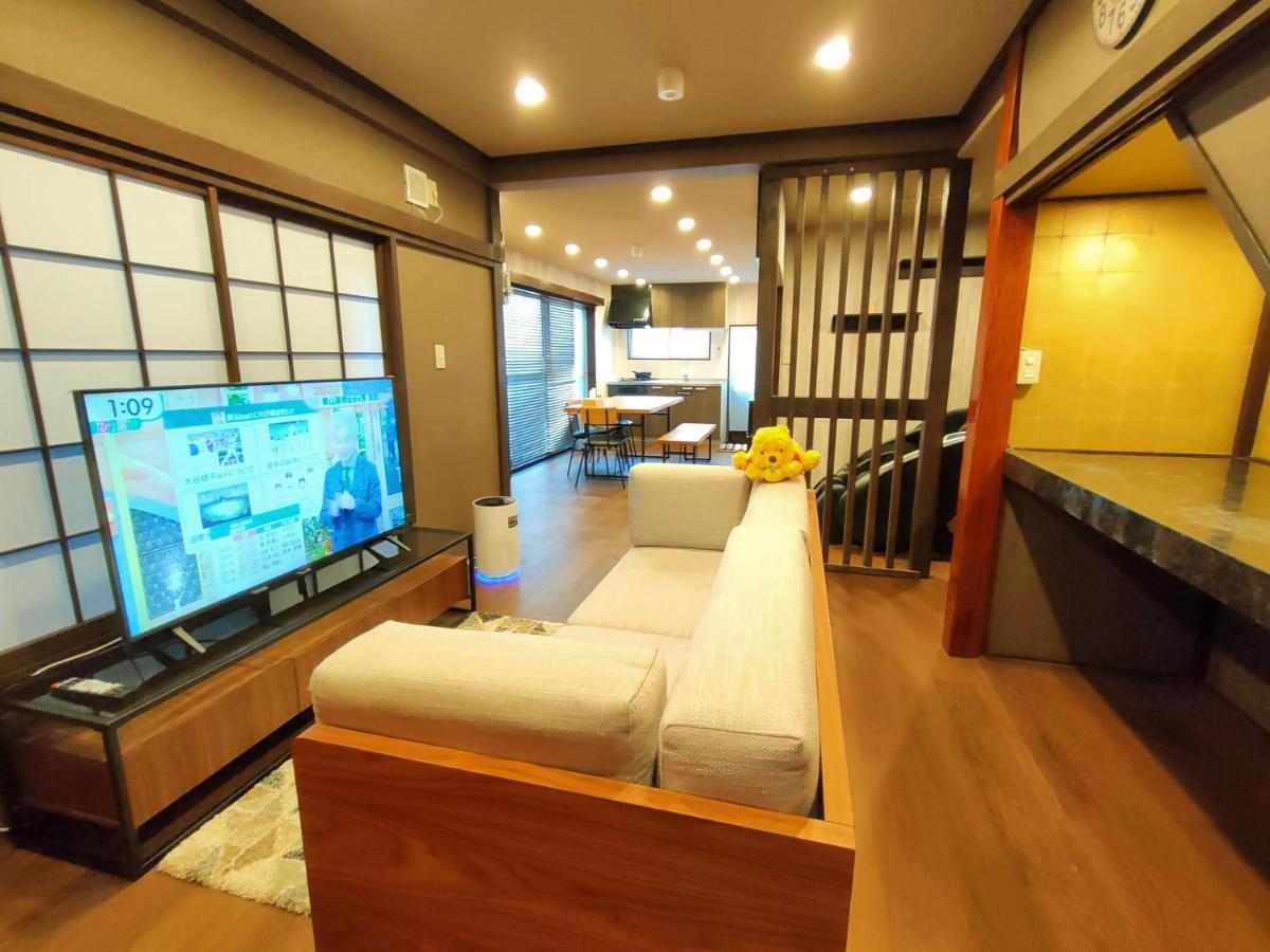 Kiki House Hotel โตเกียว ภายนอก รูปภาพ