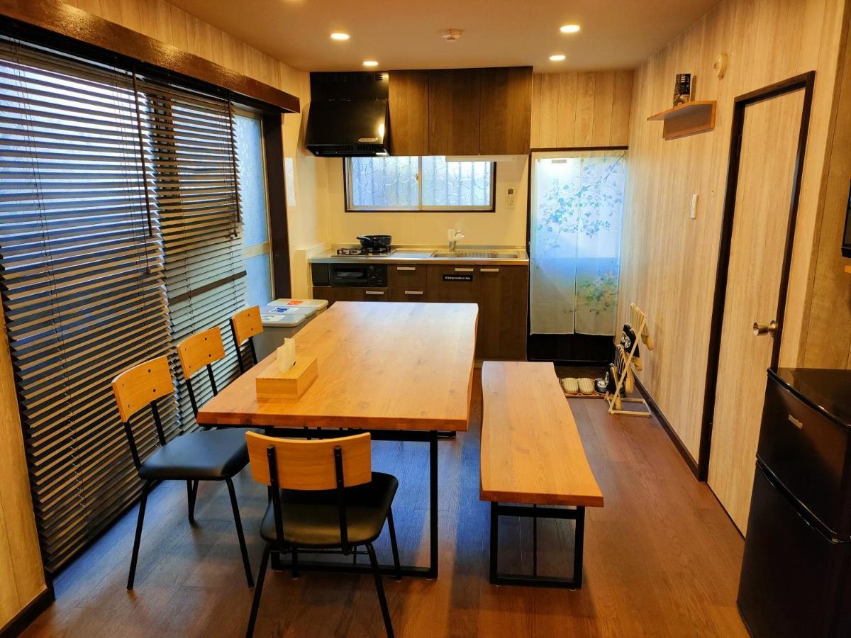 Kiki House Hotel โตเกียว ภายนอก รูปภาพ